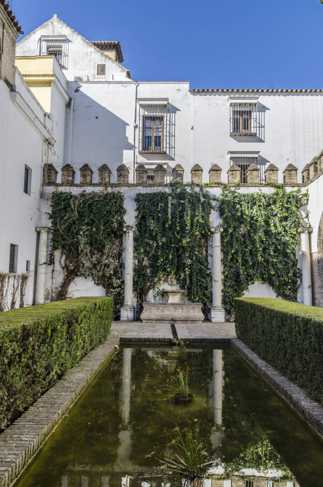 Sevilla 123 - Real Álcazar - Patio de los Levies.jpg